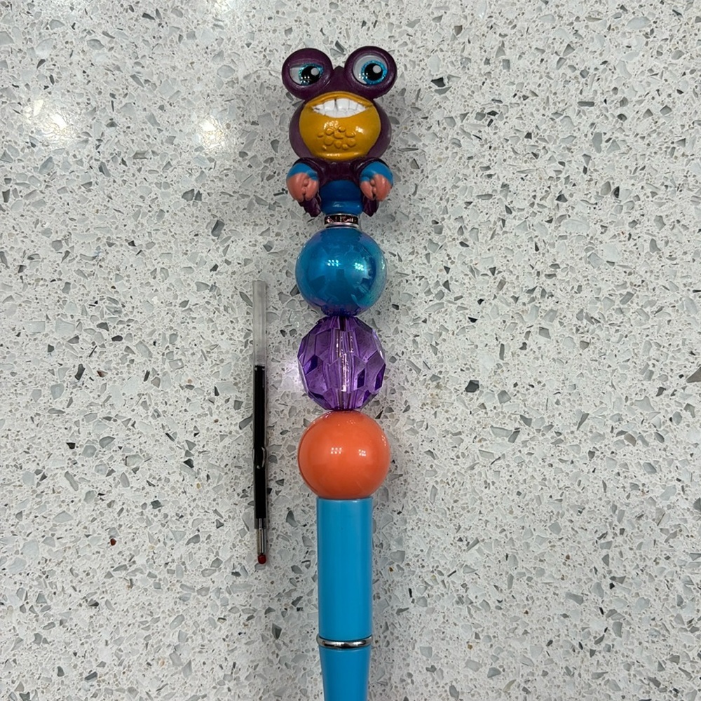 HTF Tomatoa Doorables Pen with ink refill
